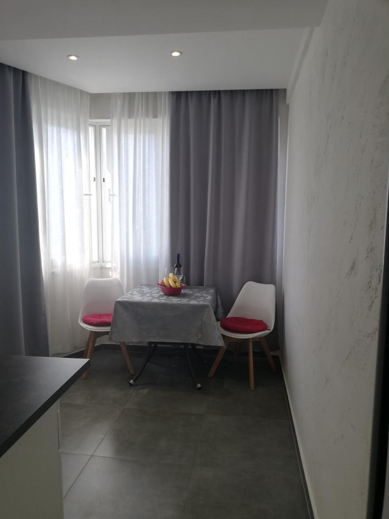 Apartmani Zoran Bilic Promajna Exteriör bild